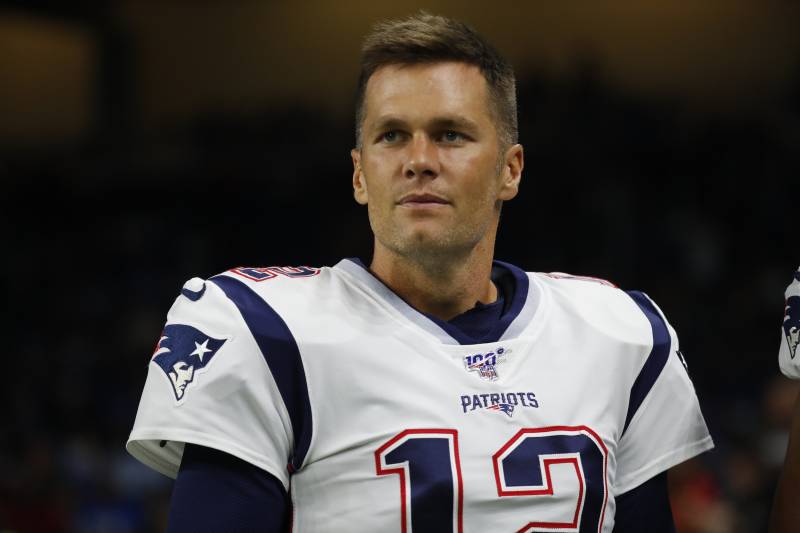 How tall is Tom Brady?